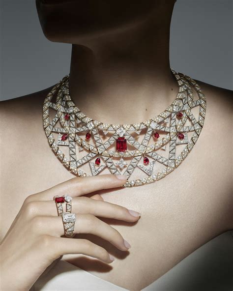 louis vuitton haute joaillerie l& 39|louis vuitton necklace.